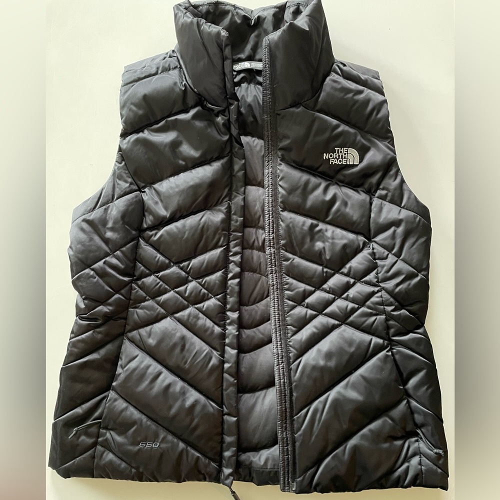 The North Face Women's Black Quilted Vest